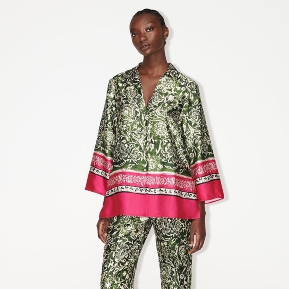 ZARA Oversized Printed Shirt size M